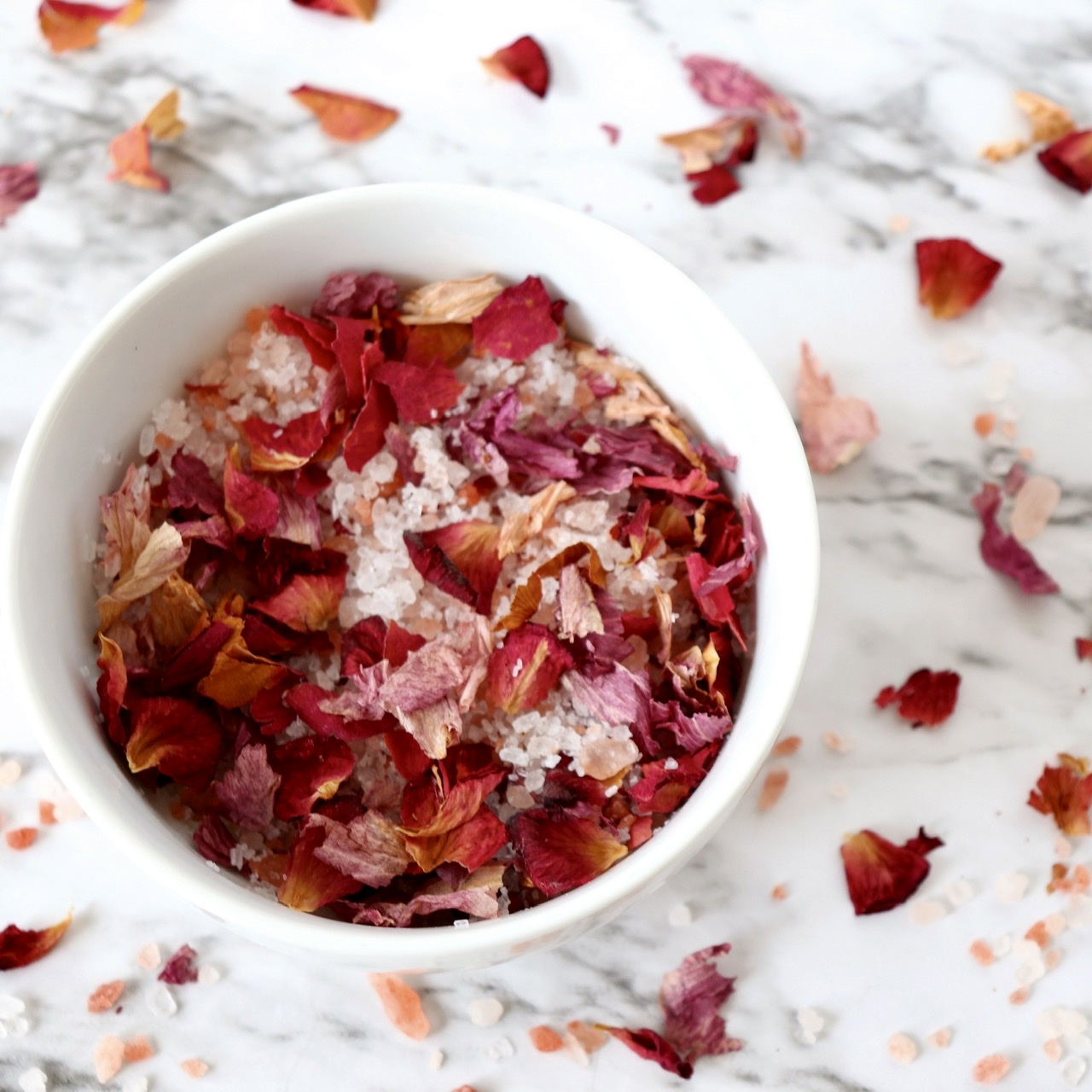 How to Make Rose Petal Bath Salts: 13 Steps (with Pictures)
